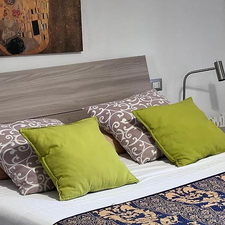 Casa Di Tata Daire Trezzo sullʼAdda Dış mekan fotoğraf